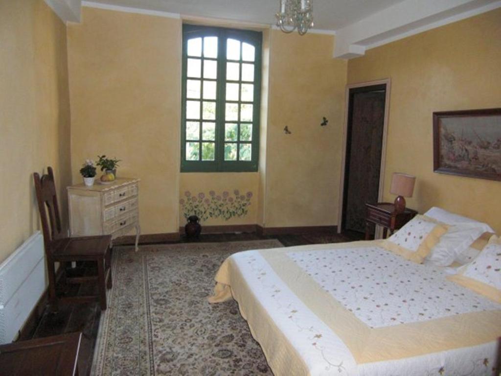 Chambres D'Hotes Aroha Sorde-lʼAbbaye Pokoj fotografie